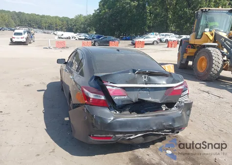 2017 Honda Accord Ex z USA, uszkodzony, nr VIN 1HGCR2F71HA282580